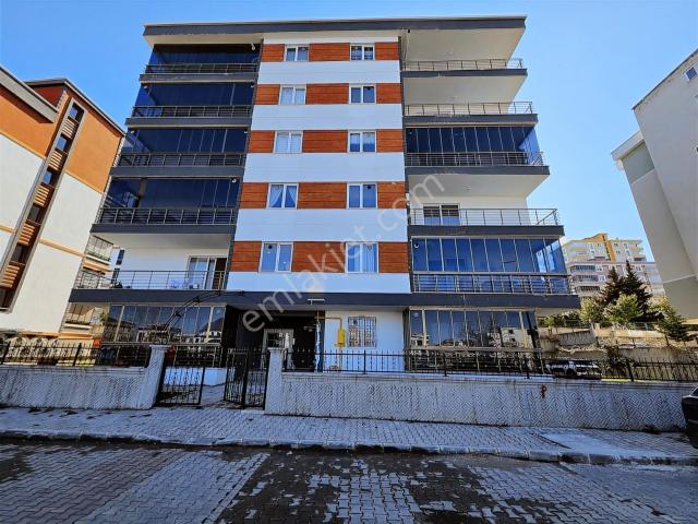 Mevlana Da Satılık Geniş Ve Ferah 3+1 Daire