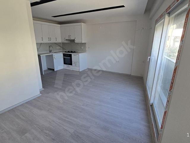 Mevlana'da Kiralık 2+1 Ara Kat Daire