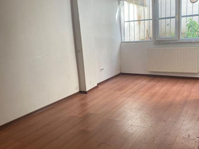 MEVLANAKAPI DİNGİL SOKAK 1+1 BAHÇEKATI SATILIK DAİRE
