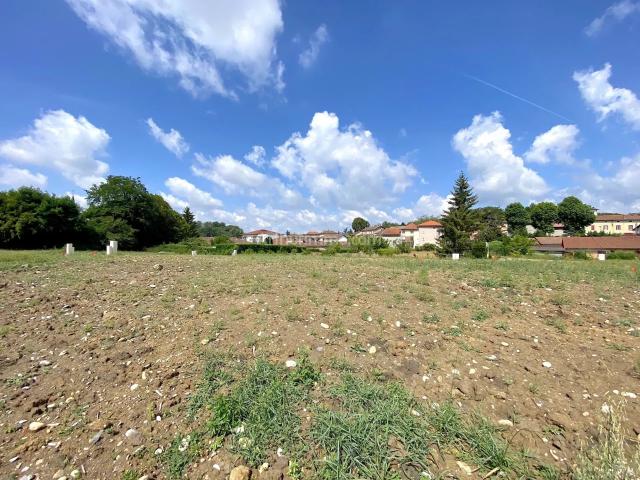 Meximieux Vente Terrain 01