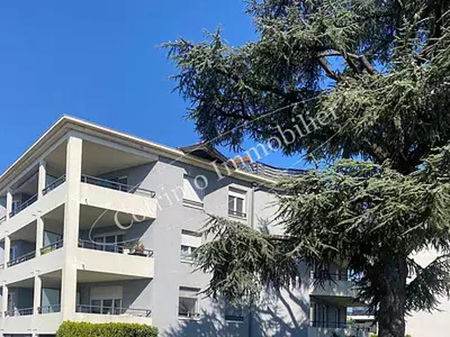 Meyzieu 69330 Achat / Vente appartement 1 pièce t1 terrasse cave