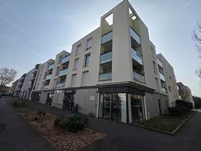 Meyzieu 69330 Achat / Vente appartement 2 pièces t2 balcon