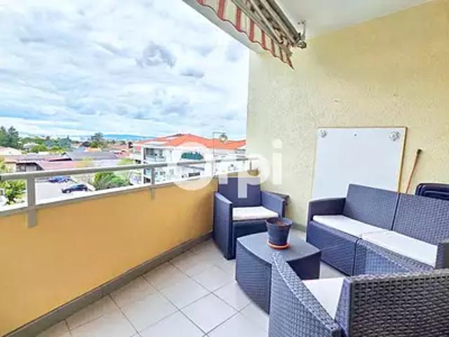 Meyzieu 69330 Achat / Vente appartement 2 pièces t2 terrasse cave