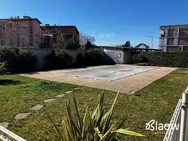Meyzieu 69330 Achat / Vente appartement 3 pièces t3 piscine terrasse