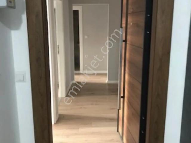 Meydan Gazi Paşada Yeni Temiz Kiralık Daire!