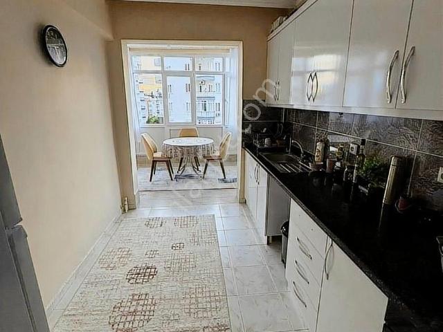 Meydan Kavağında Site İçerisinde Satılık 3+1 Daire