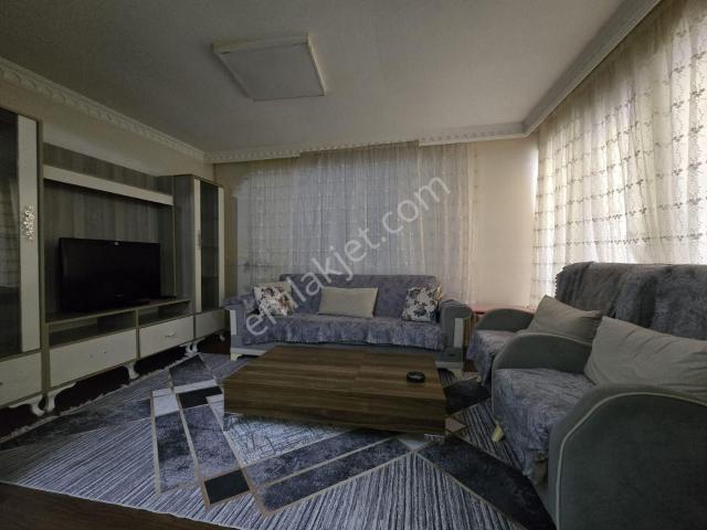 Meydan Mevkisinde Kiralık Full 2+1 Eşyalı Taşınmaya Uygun Daire