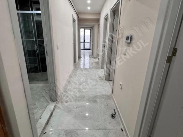 Meydan Plusta 3+1 Otoparklı Güvenlikli Sıfır Lüx Daireler
