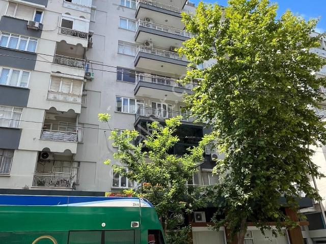 Meydan'da Tramvaya Sıfır Geniş 3+1