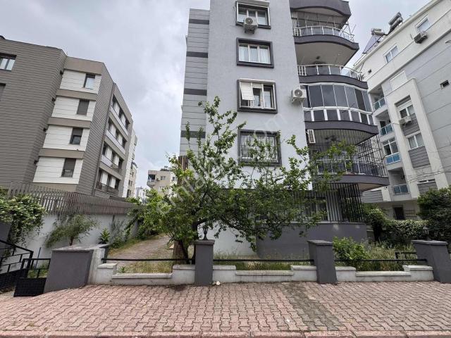 Meydankavağı Mahallesinde Geniş 3+1 Satılık Daire