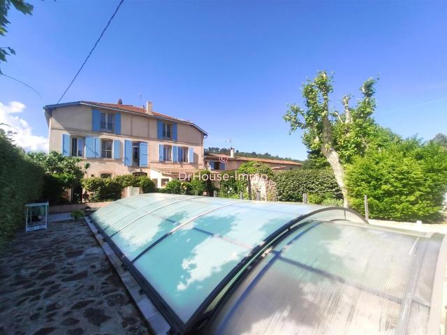 Meyreuil Immeuble De 12 Logements 549m² Meyreuil
