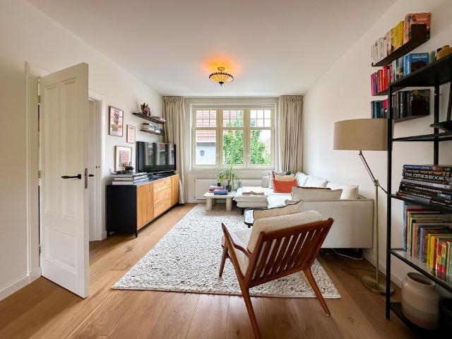 Mezenstraat, 1021 VL, Amsterdam