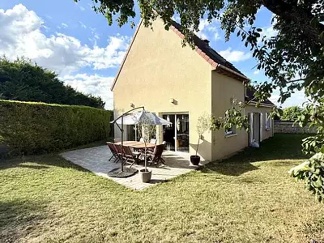 Mézières sur Seine 78970 Achat / Vente maison 8 pièces t8 terrasse parking
