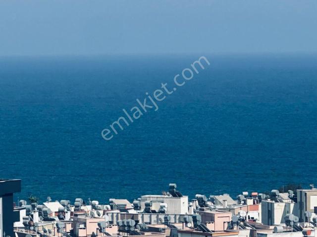 Mezitli Akdenizde Kiralık Deniz Manzaralı 3+1 Lüks Daire