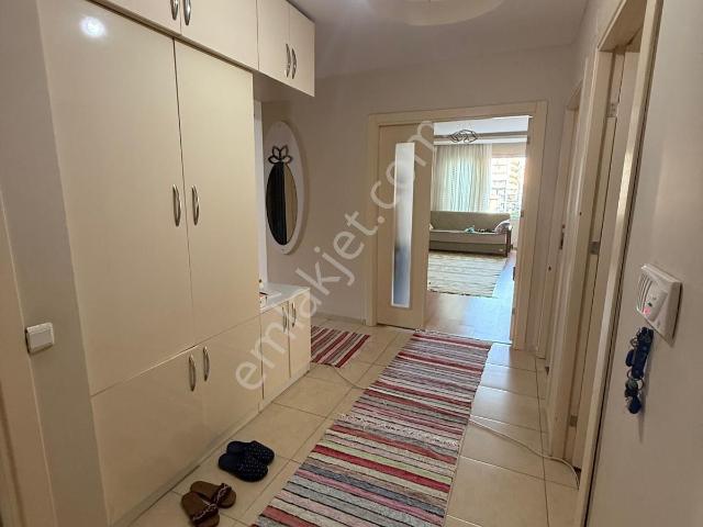 Mezitlide Aranan Konumda Aylık Kiralık Bağımsız Mutfaklı 3+1