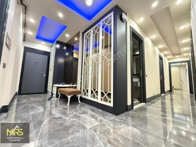Mezitli'de Ultra Lüks 5+1 Akıllı Rezidans Daire