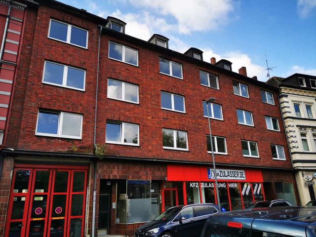 MFH komplett leer gezogen am Neuen Stadtquartier Bildungscampus + Zentralbad in GE