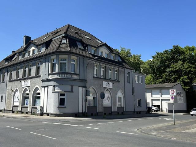 MFH mit Halle in Bochum Hordel