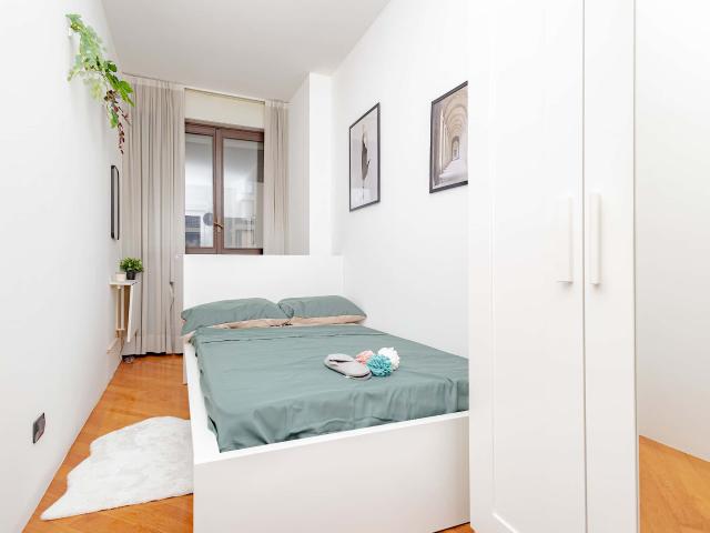 MI2 Room 2