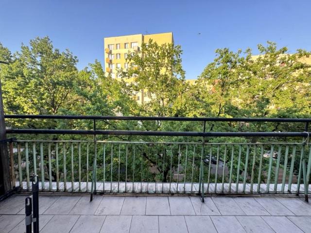 Międzynarodowa 66 m², Warszawa