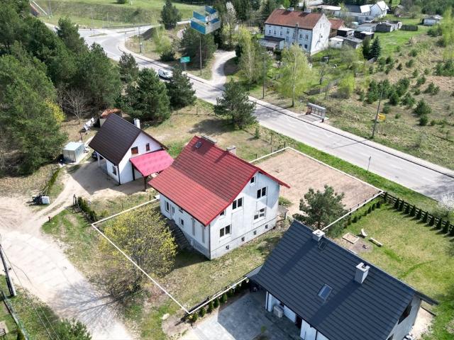 Przestronny dom w stanie surowym z potencjałem inwestycyjnym