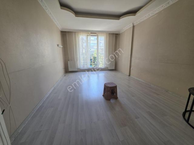 Mimar Emlak'tan Kiralık 2+1 75m² Yeni 1. Kat Daire