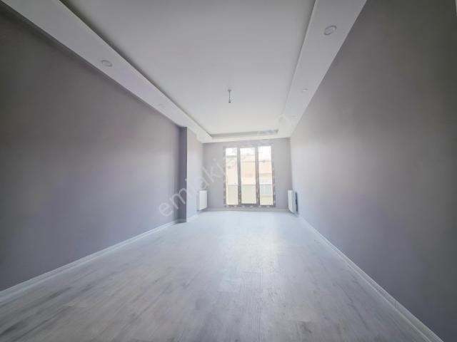 Mimar Emlak'tan Satılık 3+3 Çatısı Yüksek 200m² Dubleks