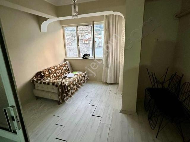 Mimar Sinan Mah.de 18.500₺ Kira Getirili Tek Tapu Çift Daire