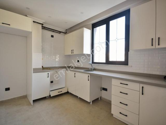 Mimar Sinan Mah De 2+1 Kiralık Çift Banyo