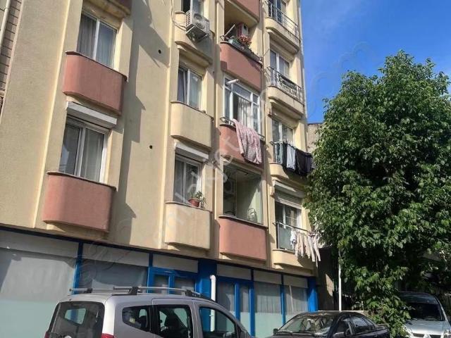 Mimar Sinan'da Merkezi Konunda 2+1 Satılık Ara Kat