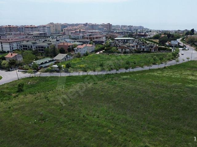 Mimaroba'da Konut & Villa İmarlı Merkezi Konum 300m2