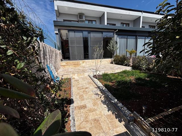 Mimarsinan Mah.Orman Manzaralı Özel Tasarım Eşyalı Satılık Lüks Villa