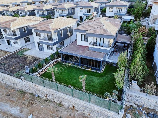 Mimarsinan'da Özel Yapı Preminyum Villa. Ful+ful