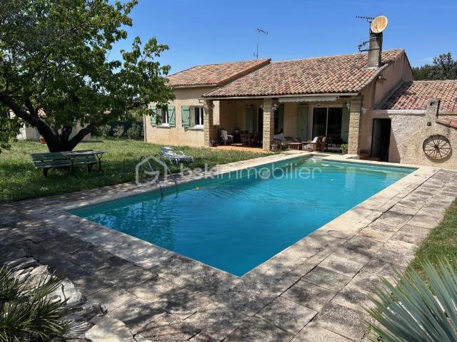 MIMET – MAISON FAMILIALE de Type 5 AVEC PISCINE ET APPARTEMENT DE 60 m2 SUR 1190 M²