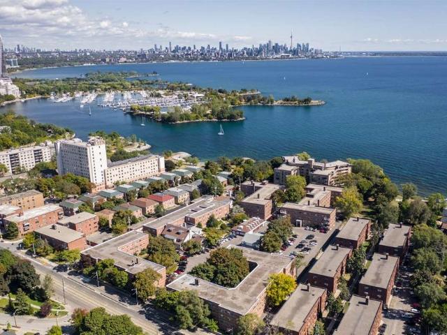 Mimico Estates 2 Bedroom