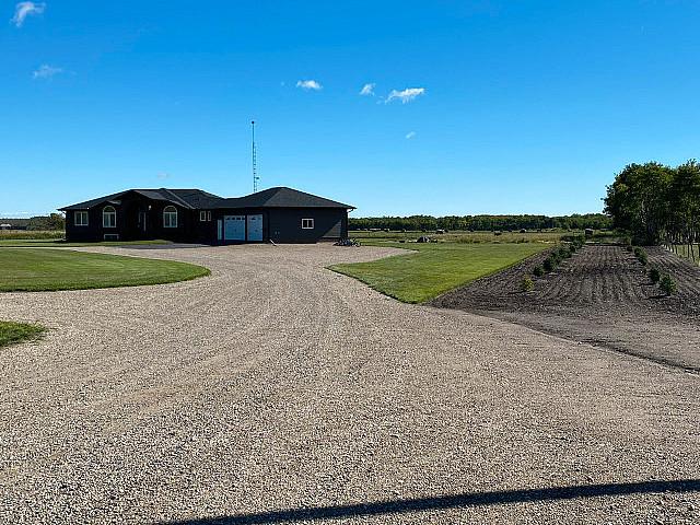 Minty Acreage