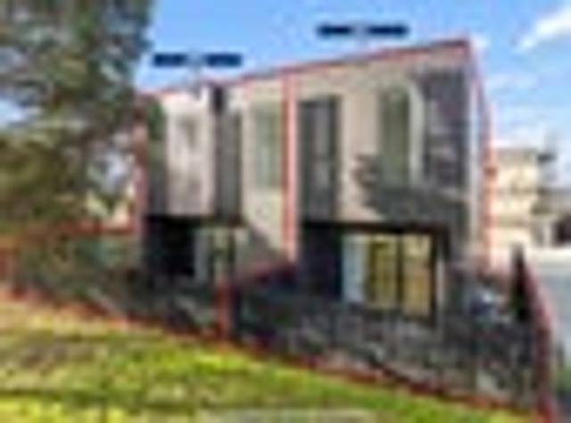 Minutes from AKL Airport business district