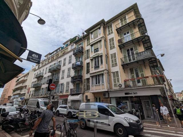 MIN T4 DISPONIBLE LE 1ER SEPTEMBRE 2025