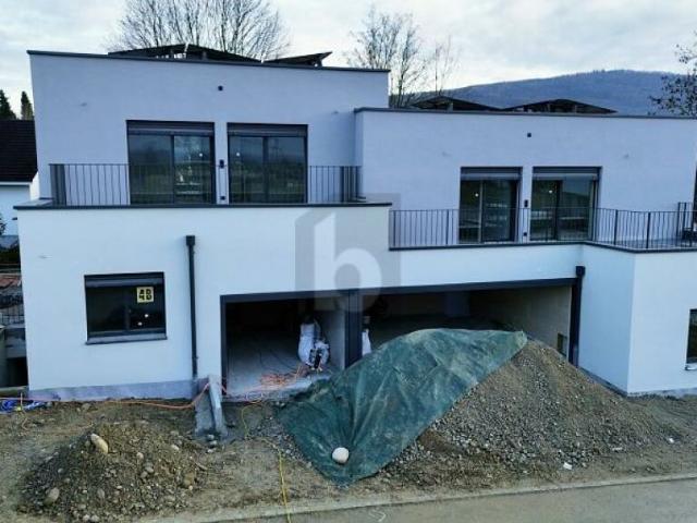 MINERGIE! NEUBAU MIT ZWEI TERRASSEN UND GARTEN