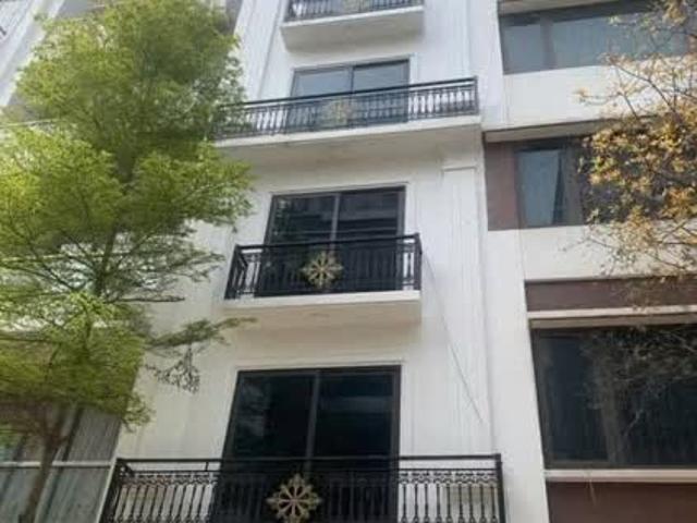 Mình Cần Bán Nhà Liền Kề Vip Ở Vạn Phúc Hà Đông Hà Nội 19 Tỷ 7 Tầng 50M2