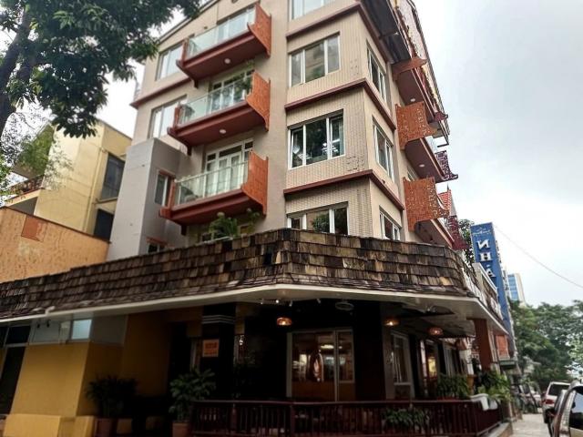 Mình cho thuê nhà, Nguyễn Đình Thi, Hoàng Hoa Thám  86m2* 4.5T 31 tr