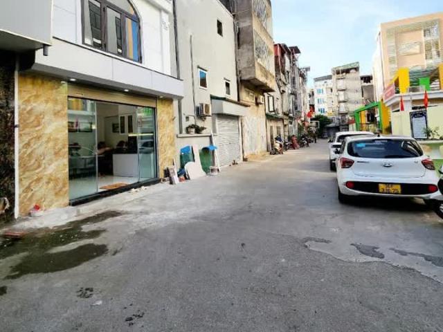 Minh Khai 2 thoáng view trường học dt 18m giá 5 tỷ sổ đỏ chính chủ