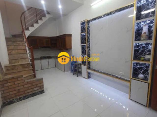 Minh khai sát timescity dt 22m4 tầng sổ đỏ riêng chính chủ giá 3.8 tỷ