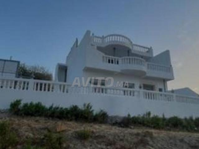 Mini villa à vendre surface 250m² à Melloussa Zmije