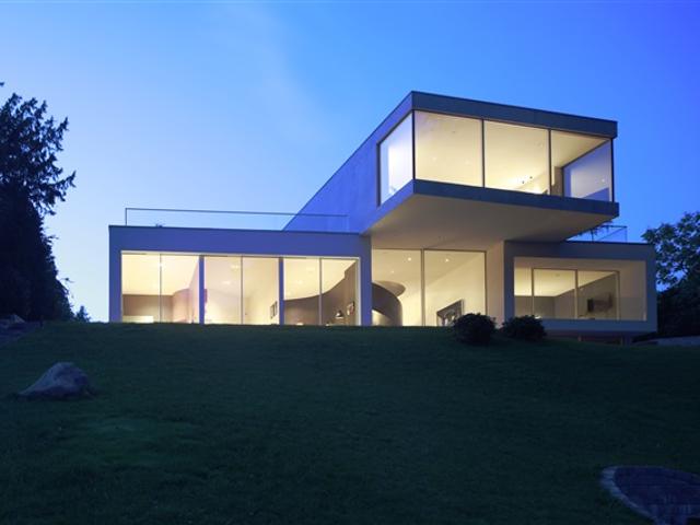 Minimalistisk villa i Holte, Dronninggårds kvarteret