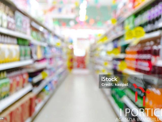 Minimarket in vendita a Dolo