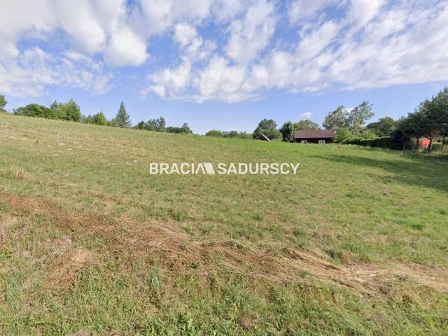 Działka budowlana 11 329 m² w Minodze z dostępem do gazu