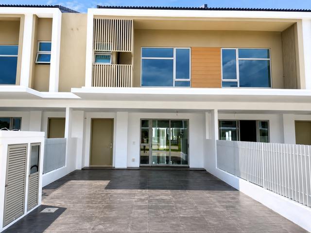 Mio Spring Gamuda Cove Two Storey Renovated Sepang KLIA Dengkil