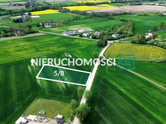 Miodowa 2 099 m², Grzebienisko