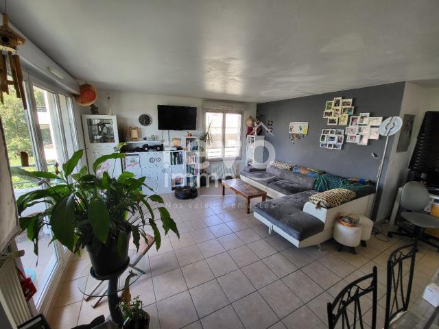 Mionnay Vente Appartement 01